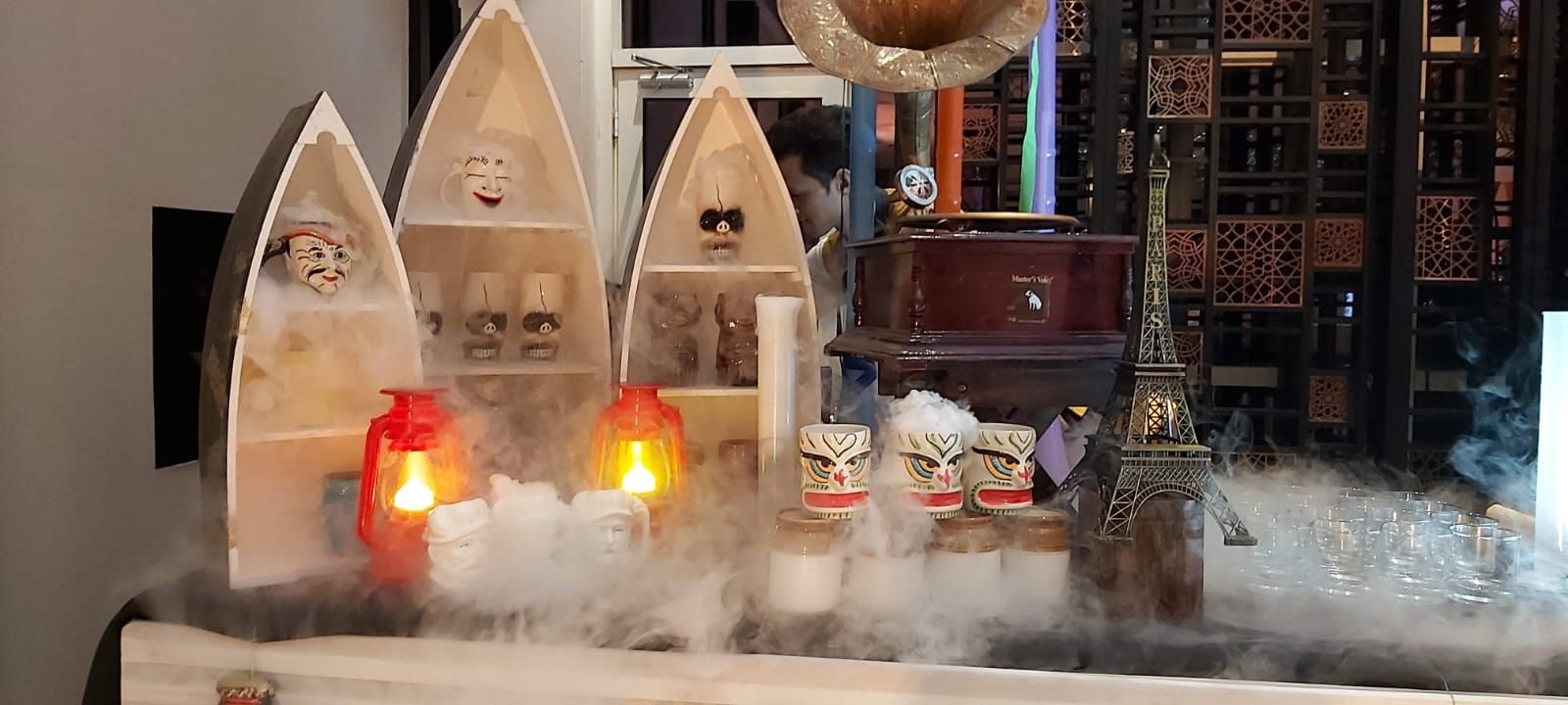 Smoky molecular counter